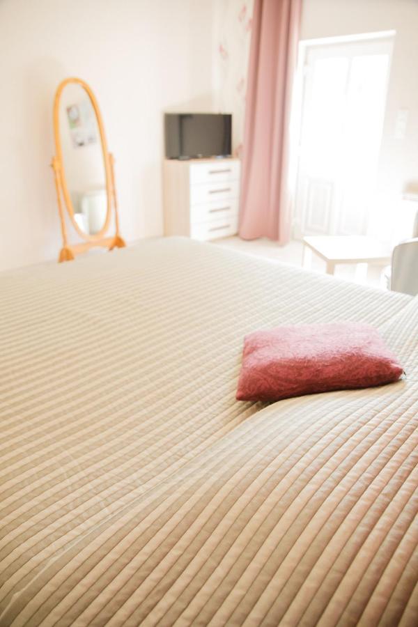La Ferme De La Chassagne Hotel Devrouze Ngoại thất bức ảnh